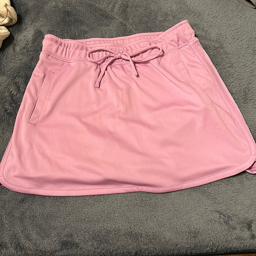 Super nice color and very soft material